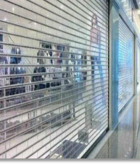 Polycarbonate shutter